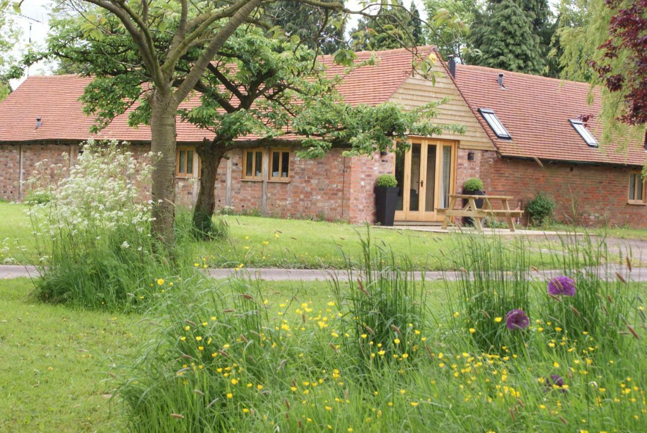 Hidden Cottages Two Lovely 1 Bed Cottages In Peaceful Surroundings, 1 With Log Burner Henley-in-Arden Esterno foto
