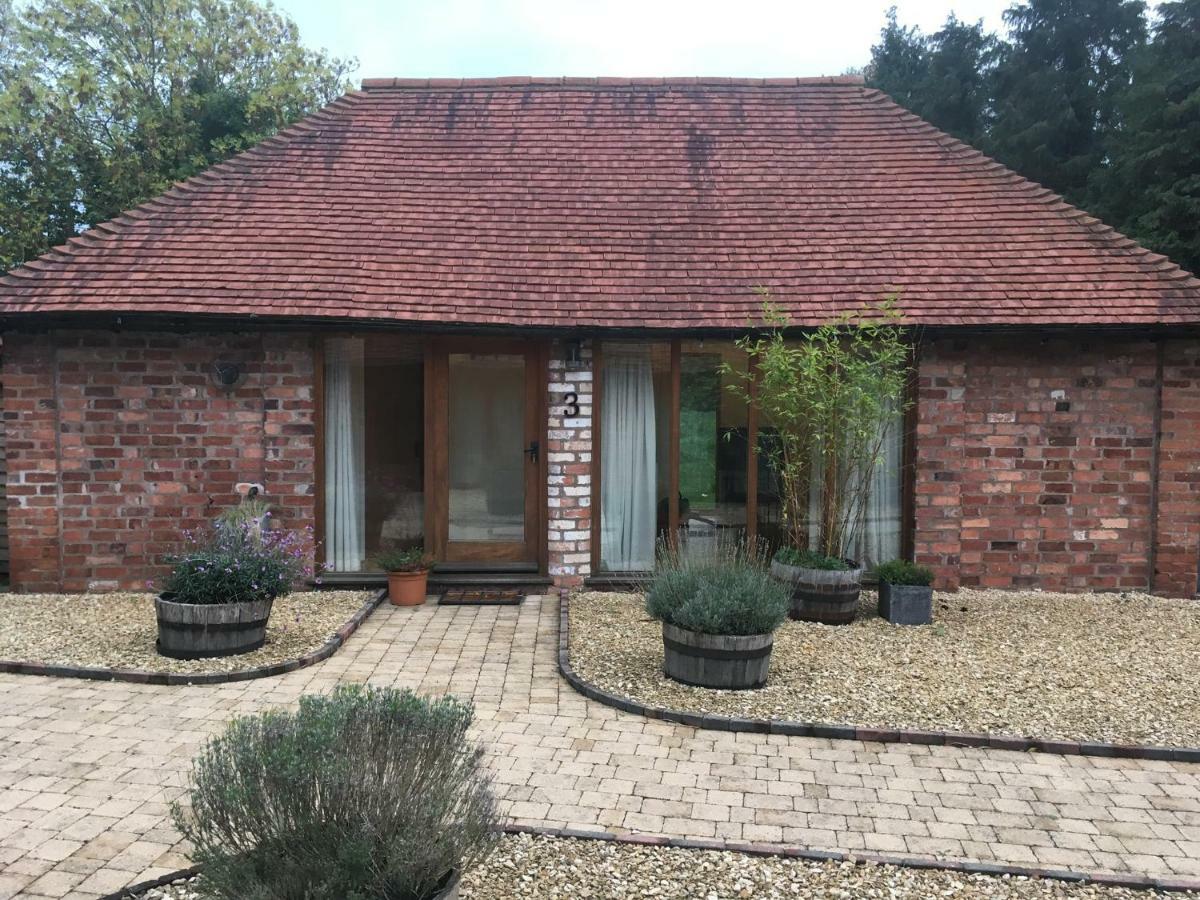 Hidden Cottages Two Lovely 1 Bed Cottages In Peaceful Surroundings, 1 With Log Burner Henley-in-Arden Esterno foto